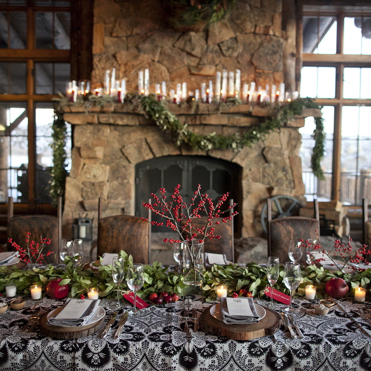 Inspiring Holiday Tablescapes with Floral Designer Natalie Bowen